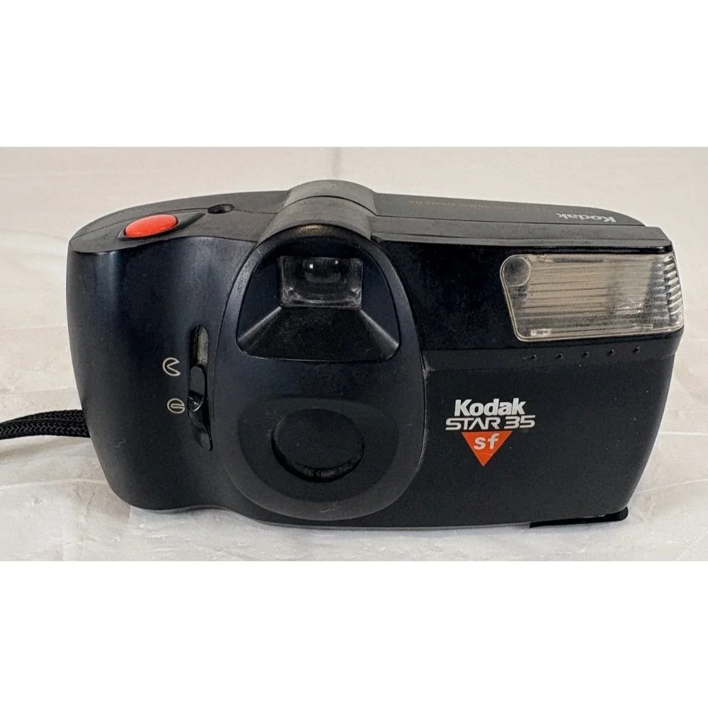 Kodak Star 35 SF 35mm Film Camera - Vintage Cam Uses Kodak 200 WORKS